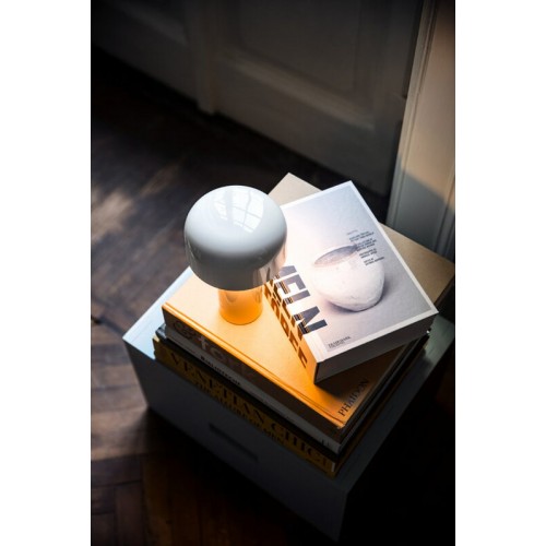 FLOS 벨홉 테이블조명 화이트 Flos Bellhop table lamp  white 06437